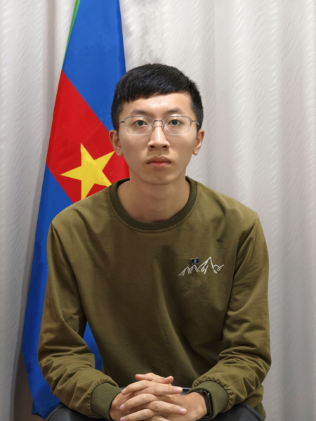 檔案:Bai Tingwei portrait 2024-3.png