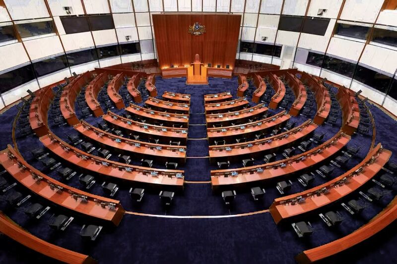 檔案:石梁趙議會議席.jpg