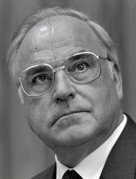 檔案:Kohl.png