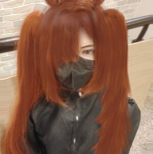 書本肖像.jpg