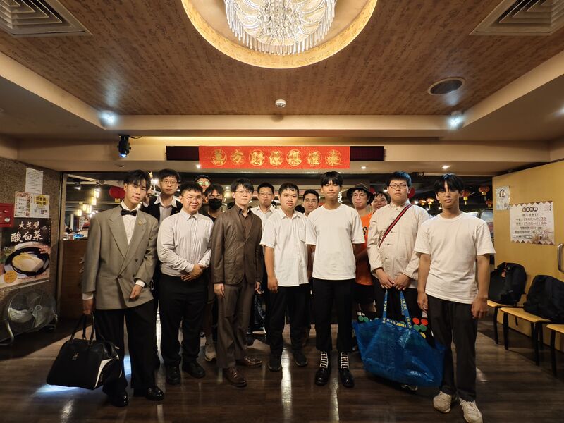 檔案:2024年華江斯坦國宴.jpg