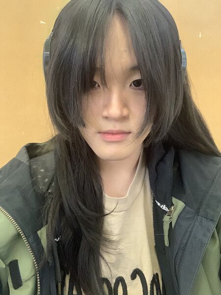 檔案:漢納克勞斯.jpg